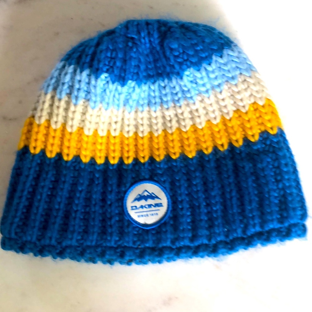 😎 Dakine Heavy Knit winter hat